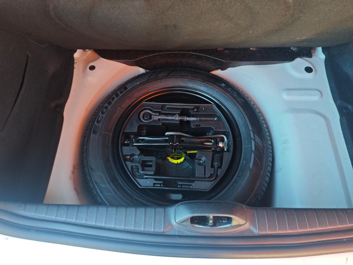 peugeot-208-2013-diesel-1398cc