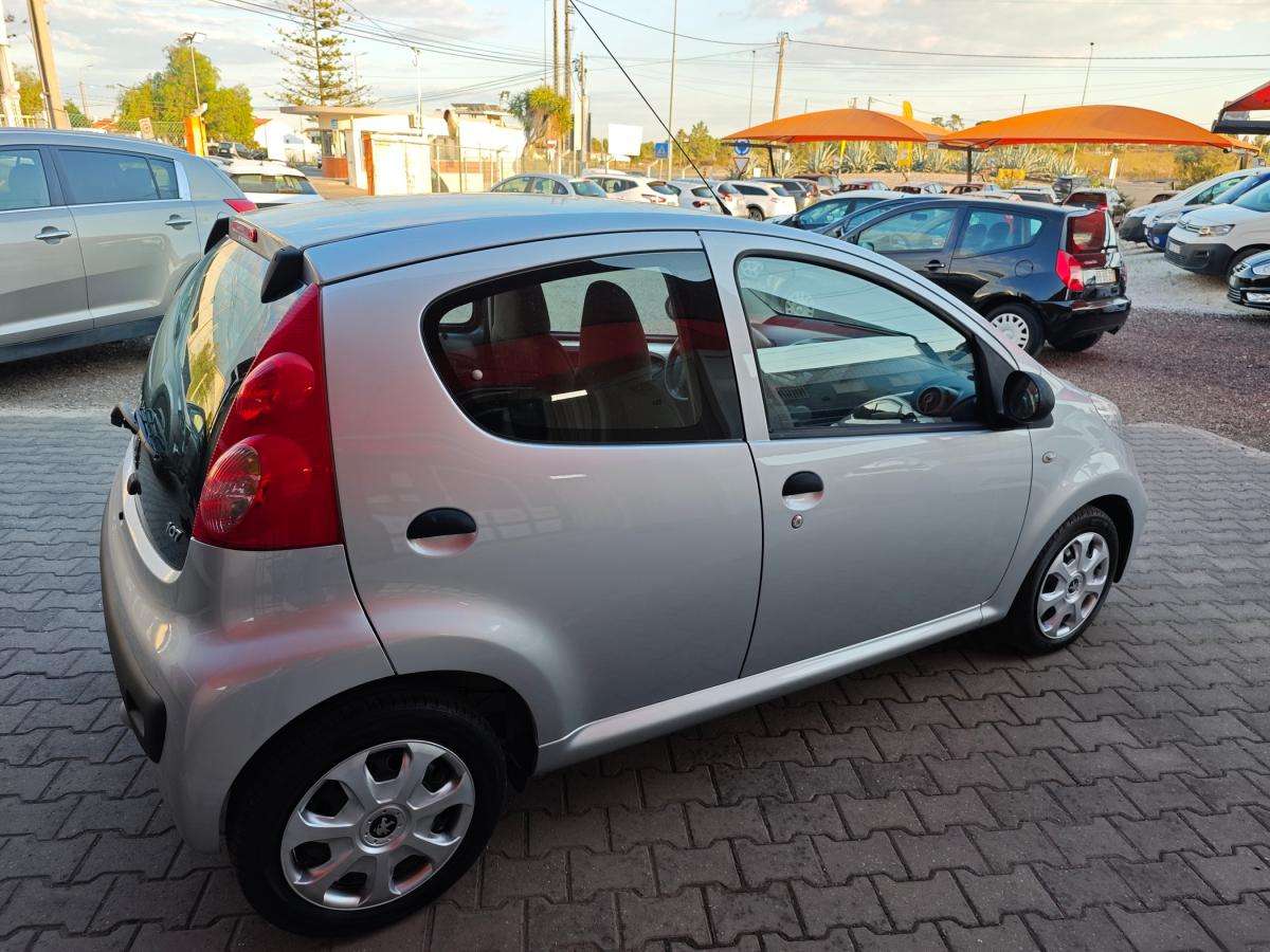 peugeot-107-2012-gasolina-998cc