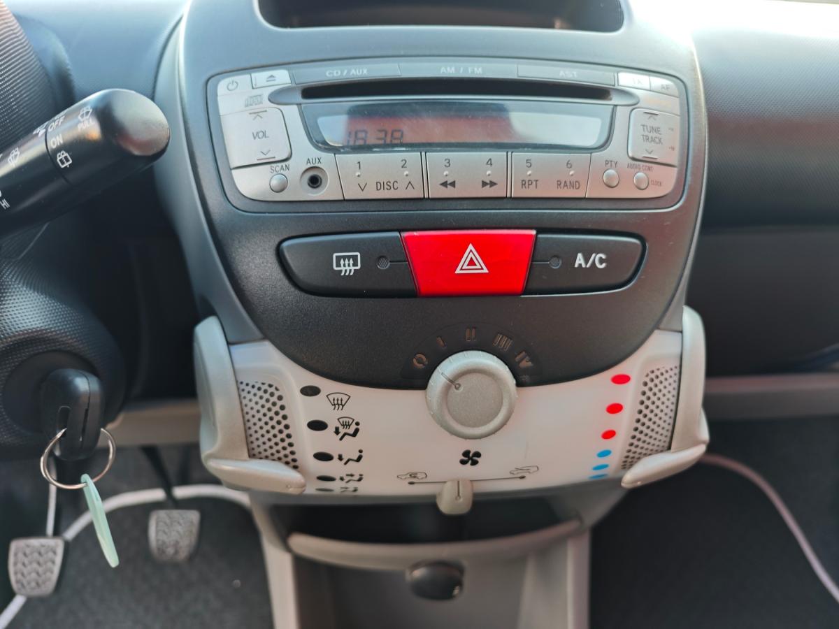 peugeot-107-2012-gasolina-998cc