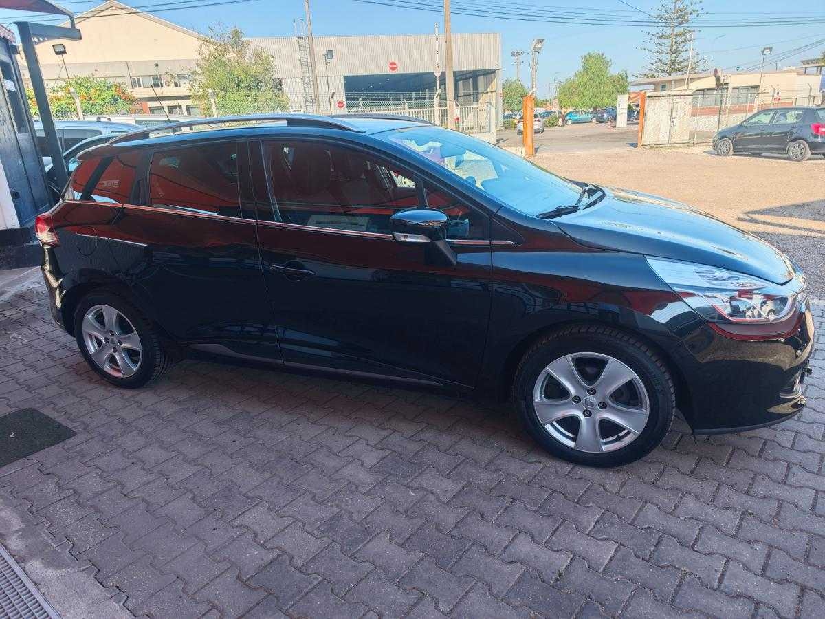 renault-clio-sport-tourer-2015-gasolina-898cc