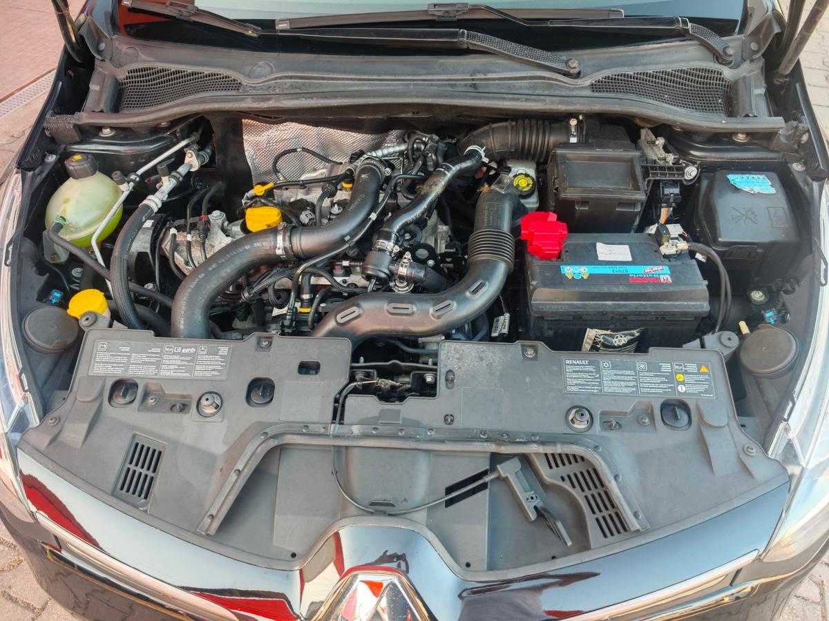 renault-clio-sport-tourer-2015-gasolina-898cc