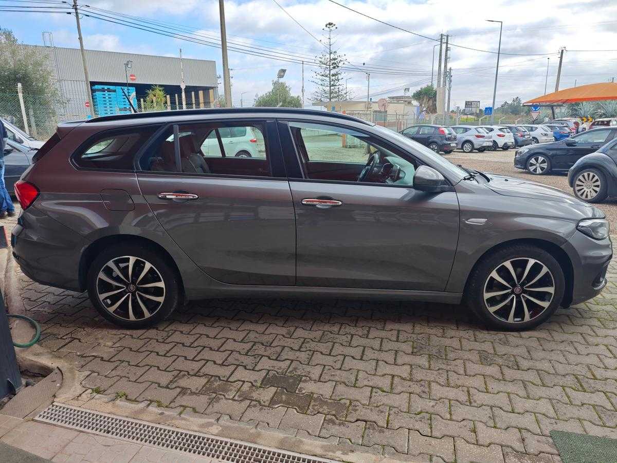fiat-tipo-station-wagon-2017-diesel-1248cc