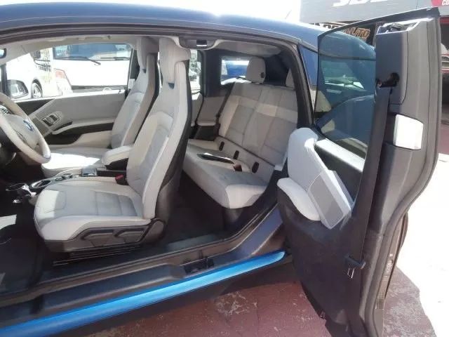 bmw-i3-2014-eletrico-200cc
