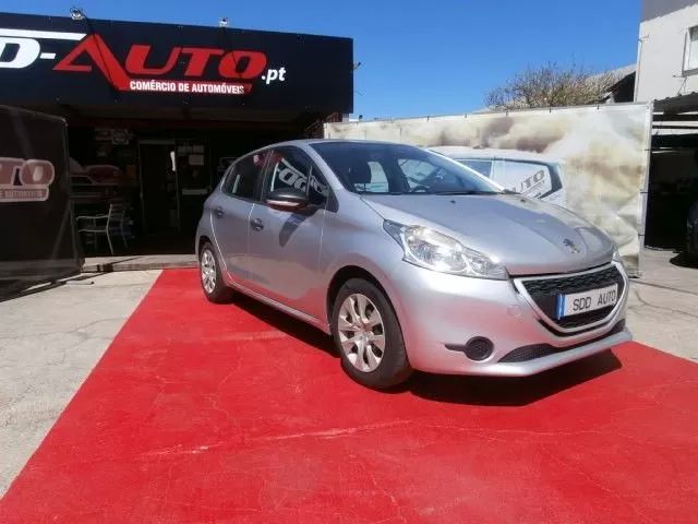 peugeot-208-2014-gasolina-999cc