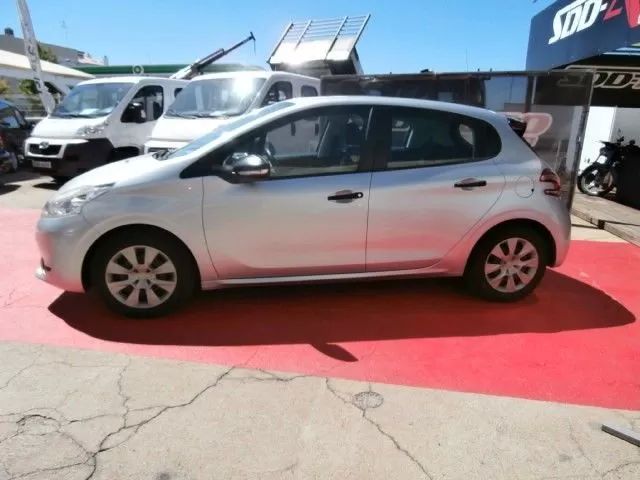 peugeot-208-2014-gasolina-999cc