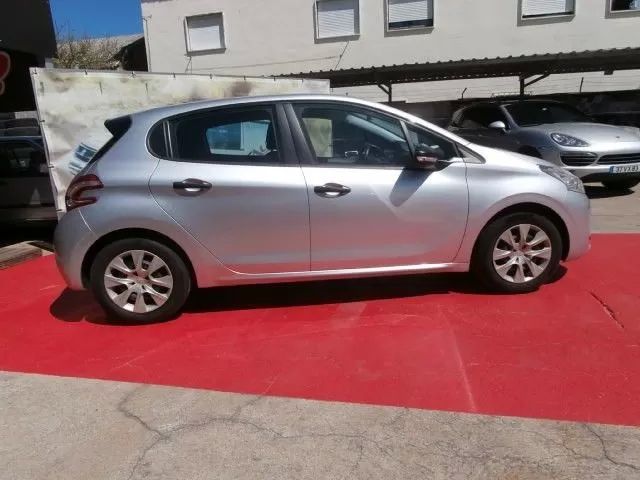 peugeot-208-2014-gasolina-999cc
