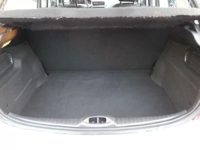 peugeot-208-2014-gasolina-999cc