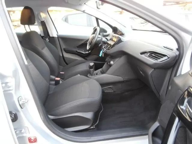 peugeot-208-2014-gasolina-999cc