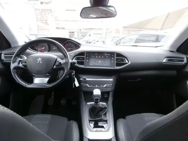 peugeot-308-2019-diesel-1499cc