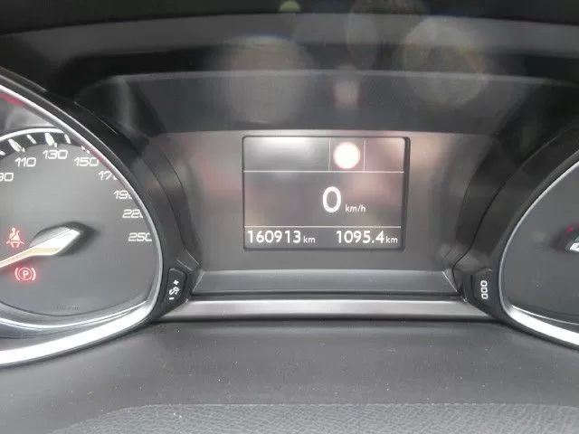peugeot-308-2019-diesel-1499cc