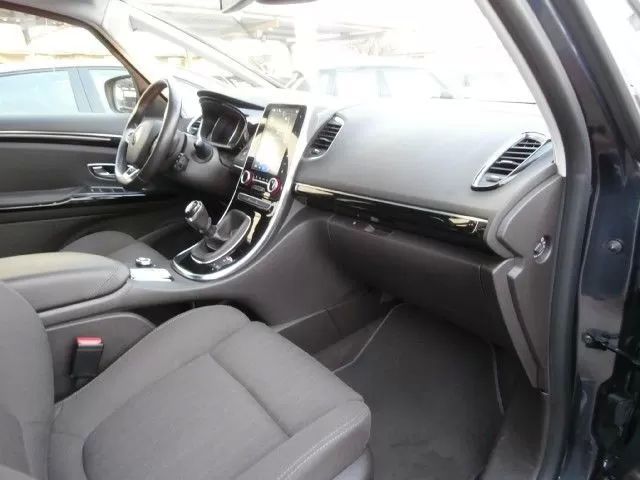 renault-espace-2018-diesel-1598cc