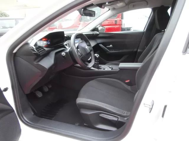 peugeot-308-2022-diesel-1499cc