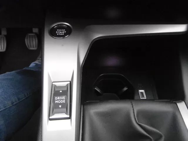 peugeot-308-2022-diesel-1499cc