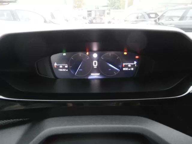 peugeot-308-2022-diesel-1499cc