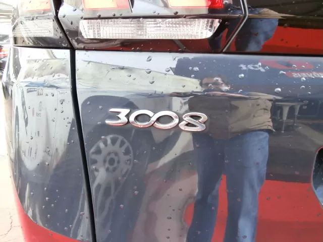 peugeot-3008-2020-diesel-1499cc