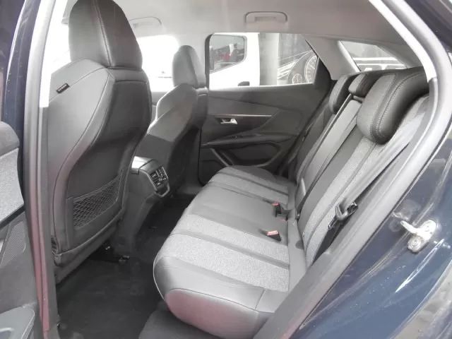peugeot-3008-2020-diesel-1499cc