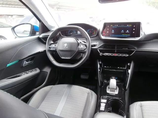 peugeot-e-208-2021-eletrico-200cc