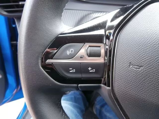 peugeot-e-208-2021-eletrico-200cc