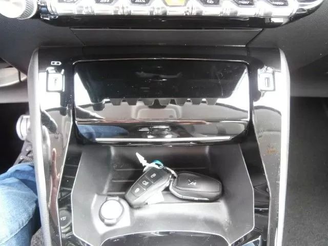 peugeot-e-208-2021-eletrico-200cc