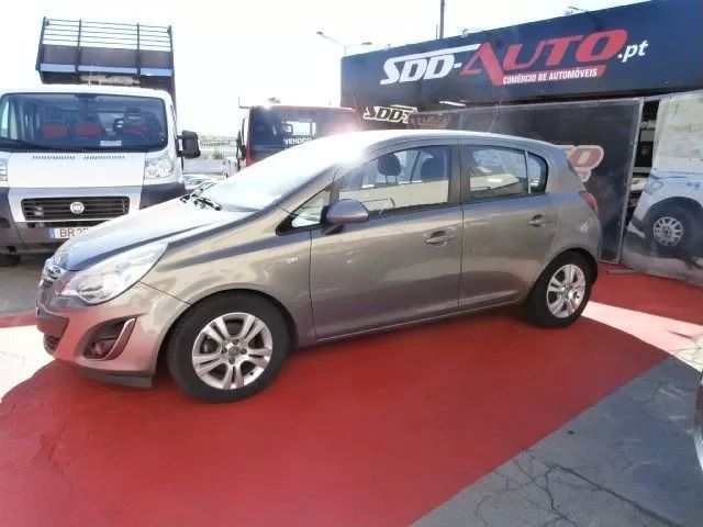 opel-corsa-2011-diesel-1248cc