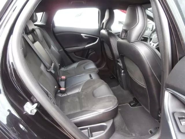 volvo-v40-2017-diesel-1969cc