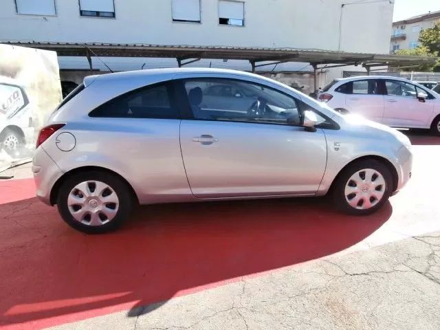 opel-corsa-2010-diesel-1248cc