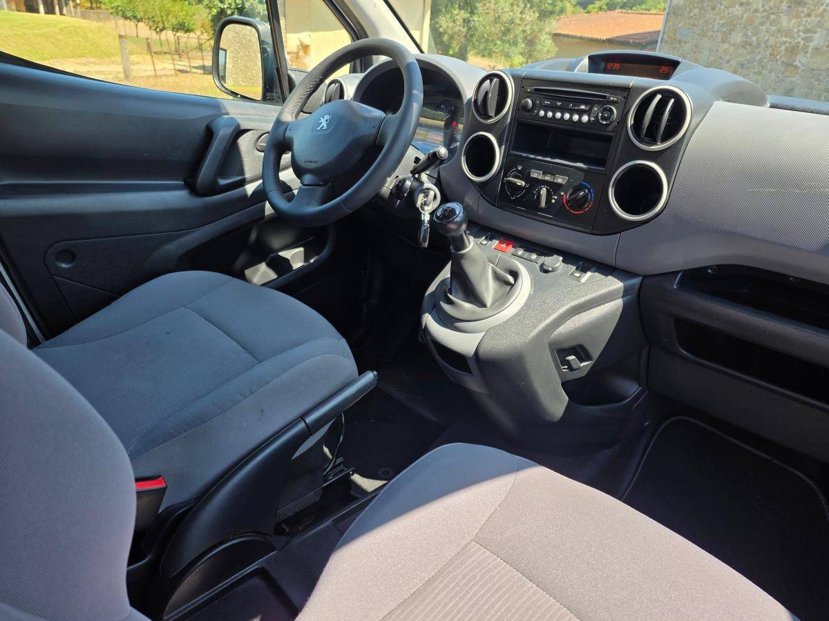 peugeot-partner-2015-diesel-1560cc