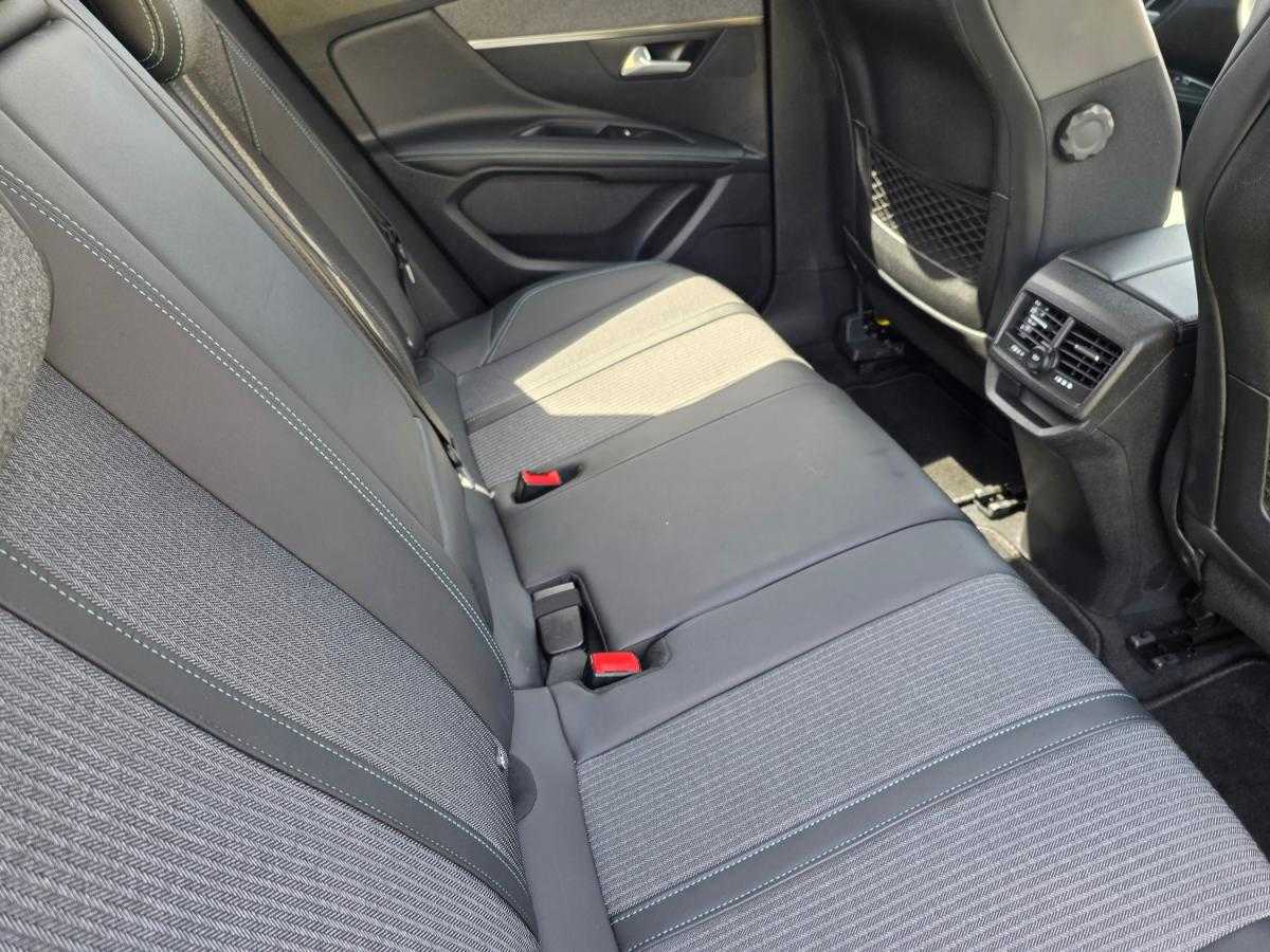 peugeot-3008-2022-gasolina-1199cc