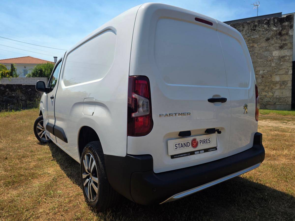 peugeot-partner-2020-diesel-1499cc