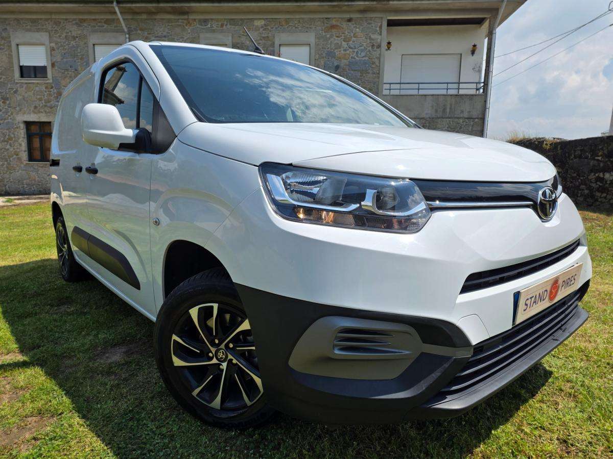 toyota-proace-2022-diesel-1499cc