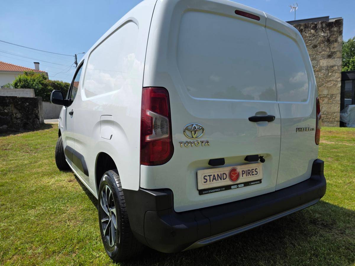 toyota-proace-2022-diesel-1499cc