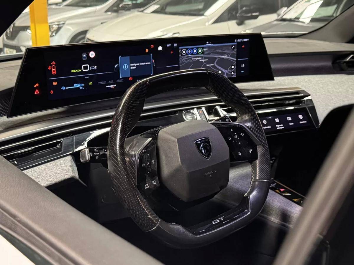 peugeot-5008-2025-eletrico-200cc