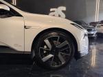 polestar-4-2024-eletrico-200cc