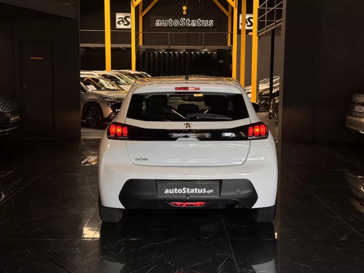 peugeot-208-2021-gasolina-1199cc