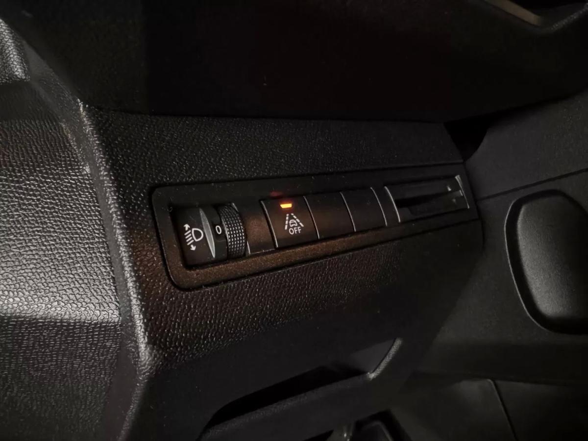 peugeot-3008-2021-diesel-1499cc