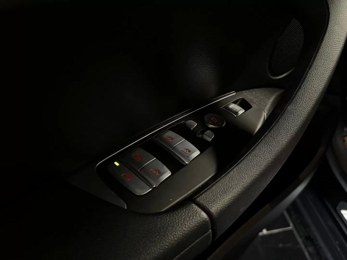 bmw-x3-2023-eletrico-200cc