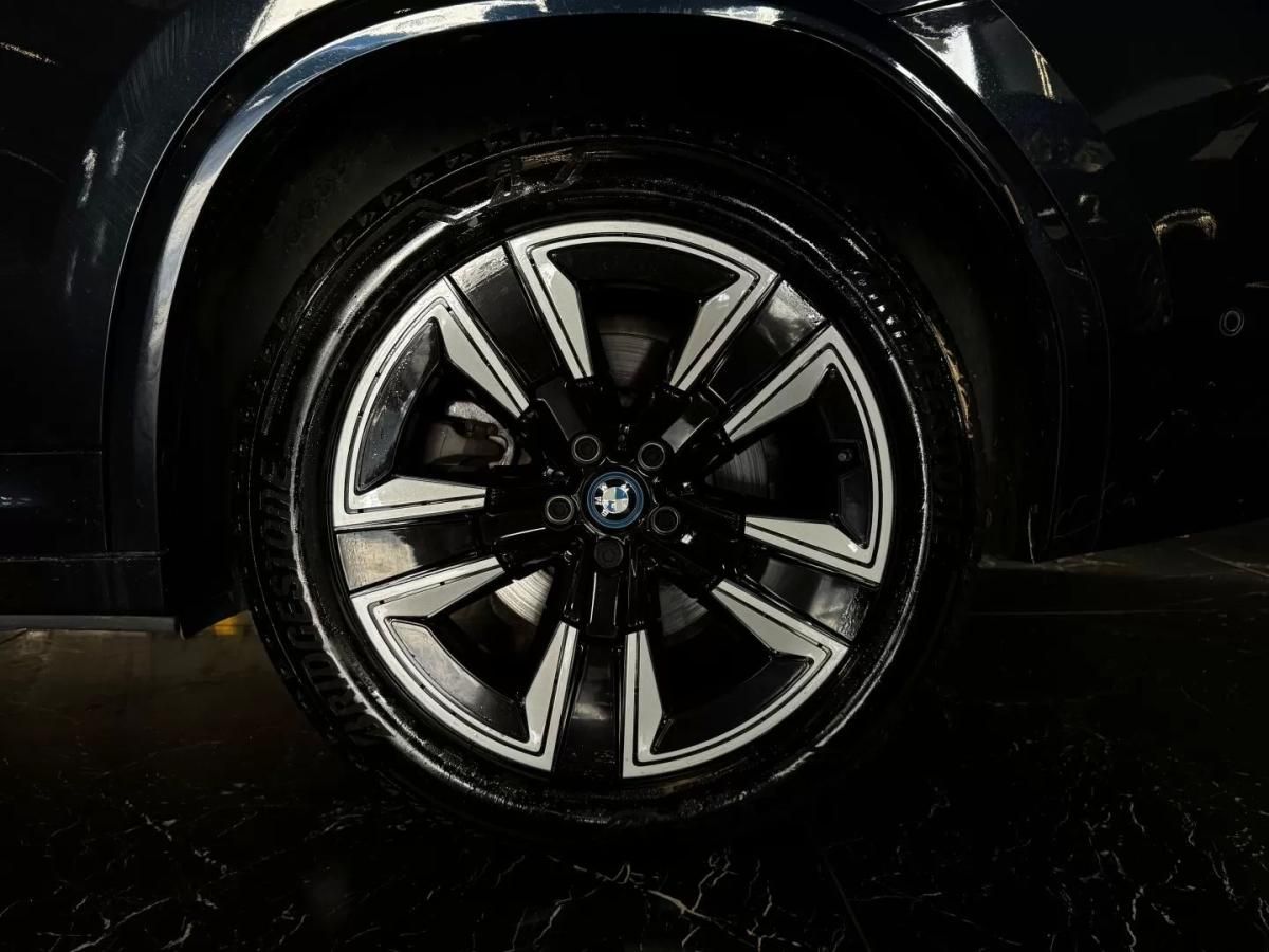 bmw-x3-2023-eletrico-200cc