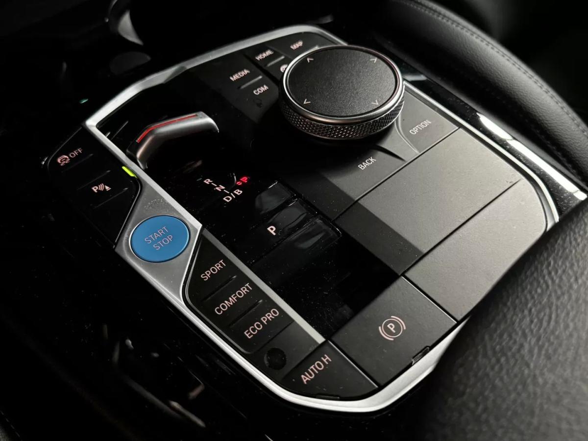 bmw-x3-2023-eletrico-200cc
