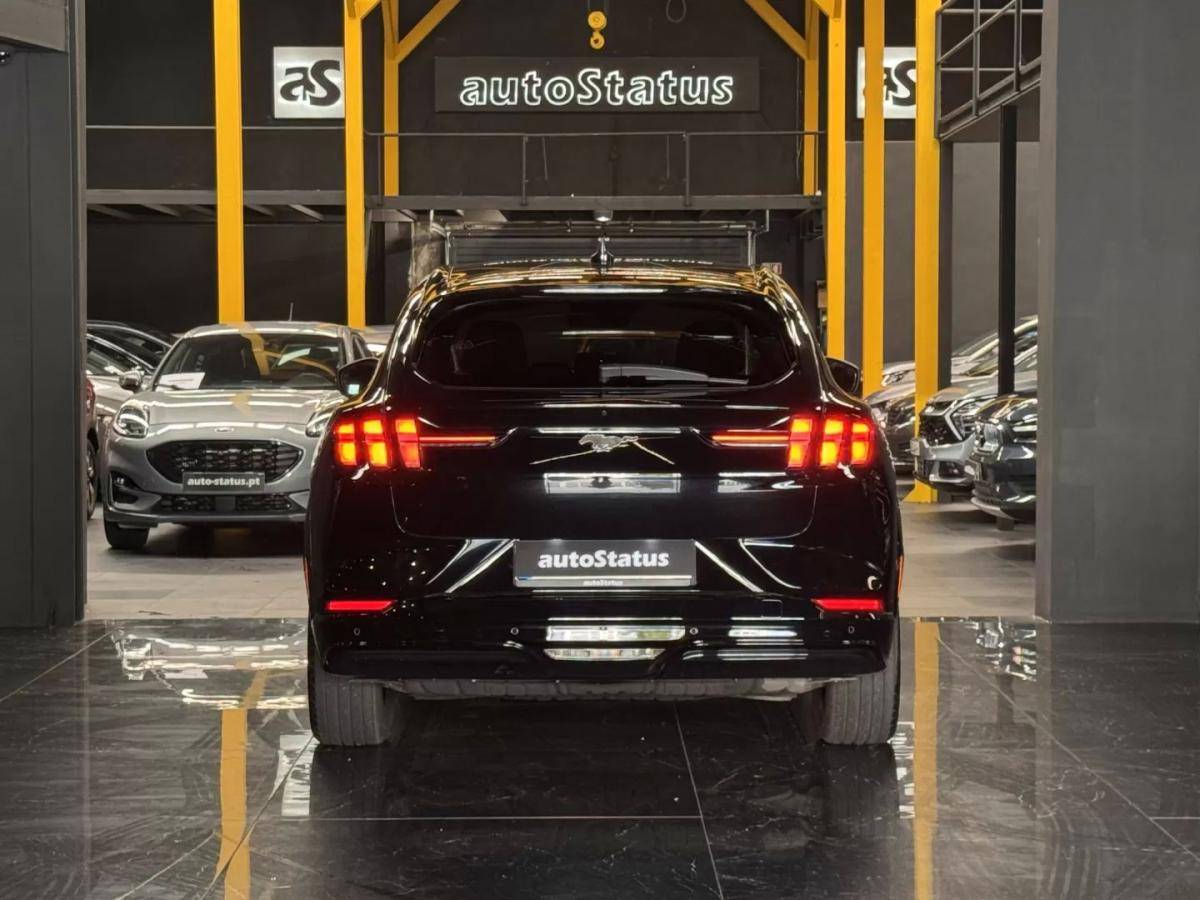 ford-mustang-mach-e-2024-eletrico-0cc