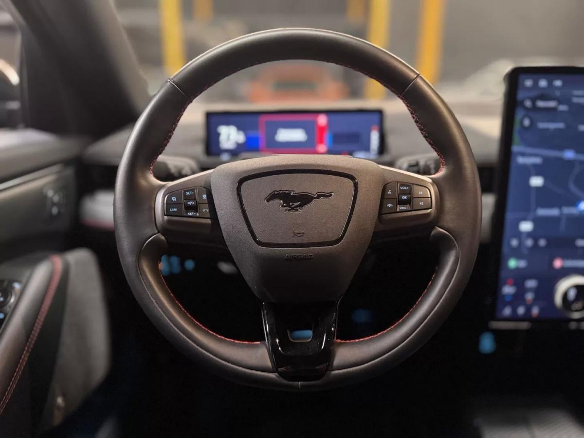 ford-mustang-mach-e-2024-eletrico-0cc