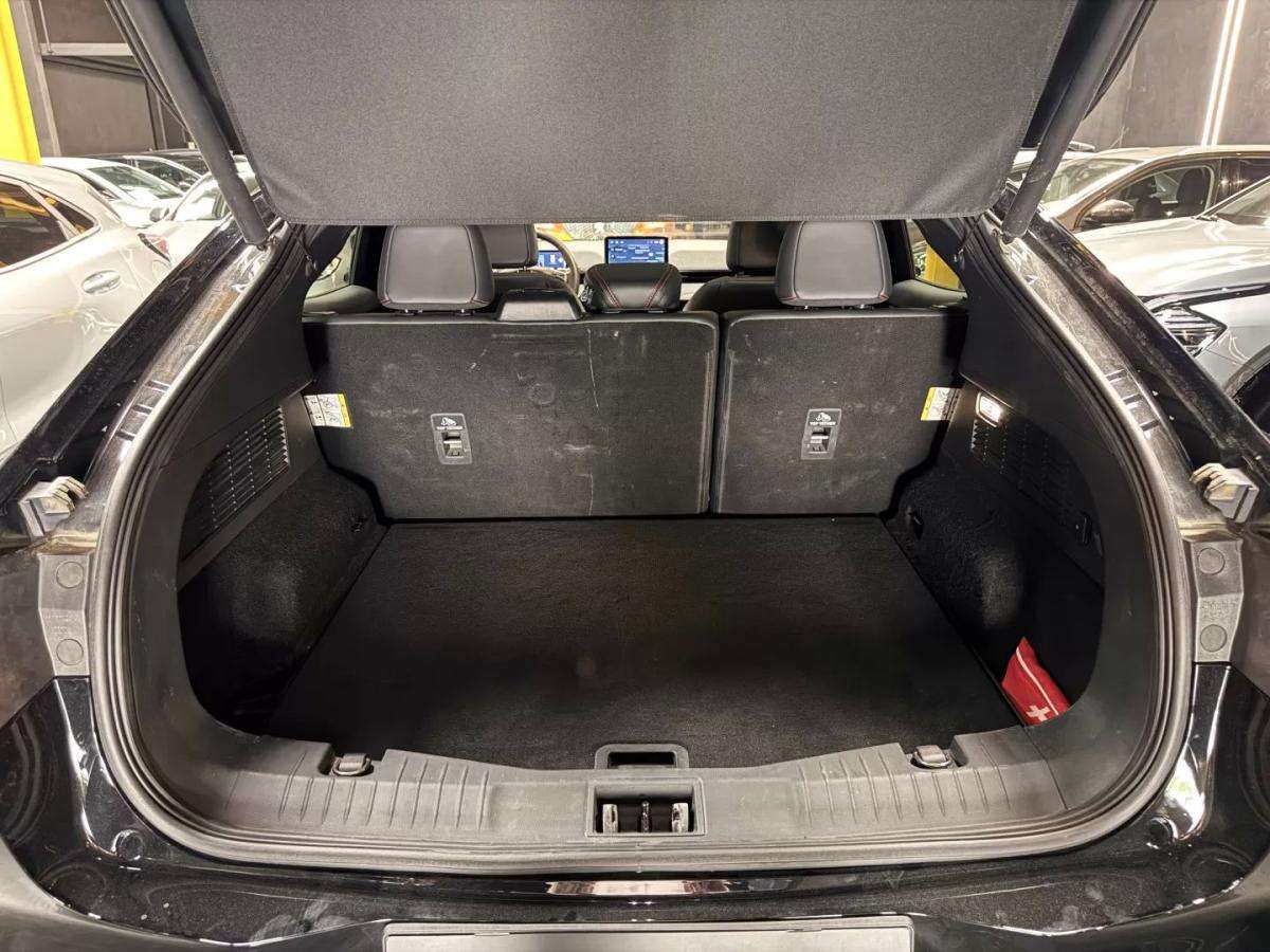 ford-mustang-mach-e-2024-eletrico-0cc