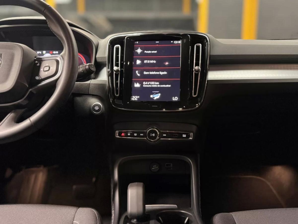 volvo-xc40-2022-hibrido-1477cc