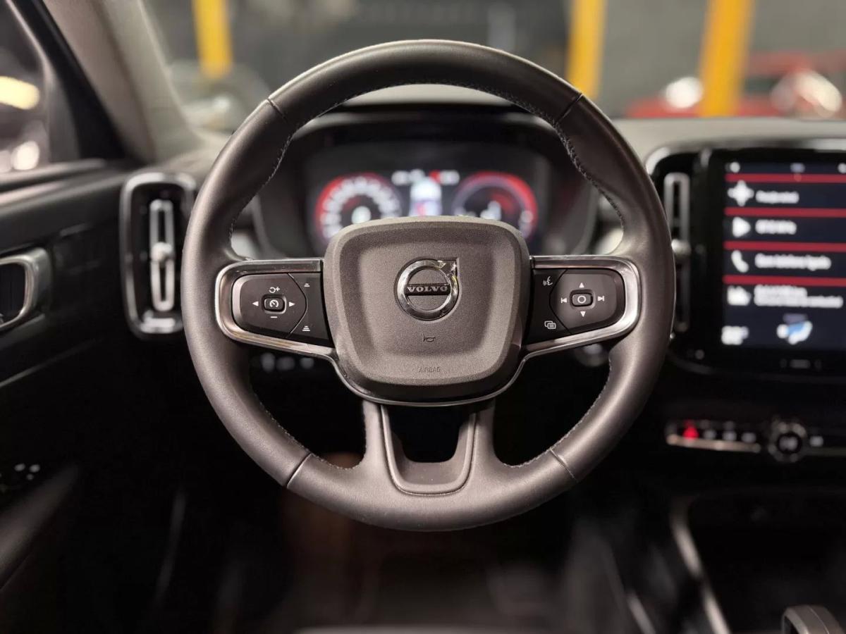 volvo-xc40-2022-hibrido-1477cc