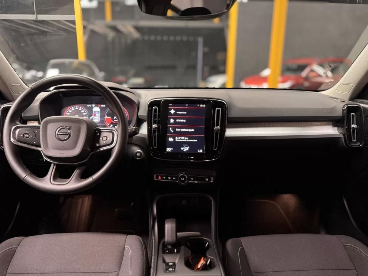 volvo-xc40-2022-hibrido-1477cc