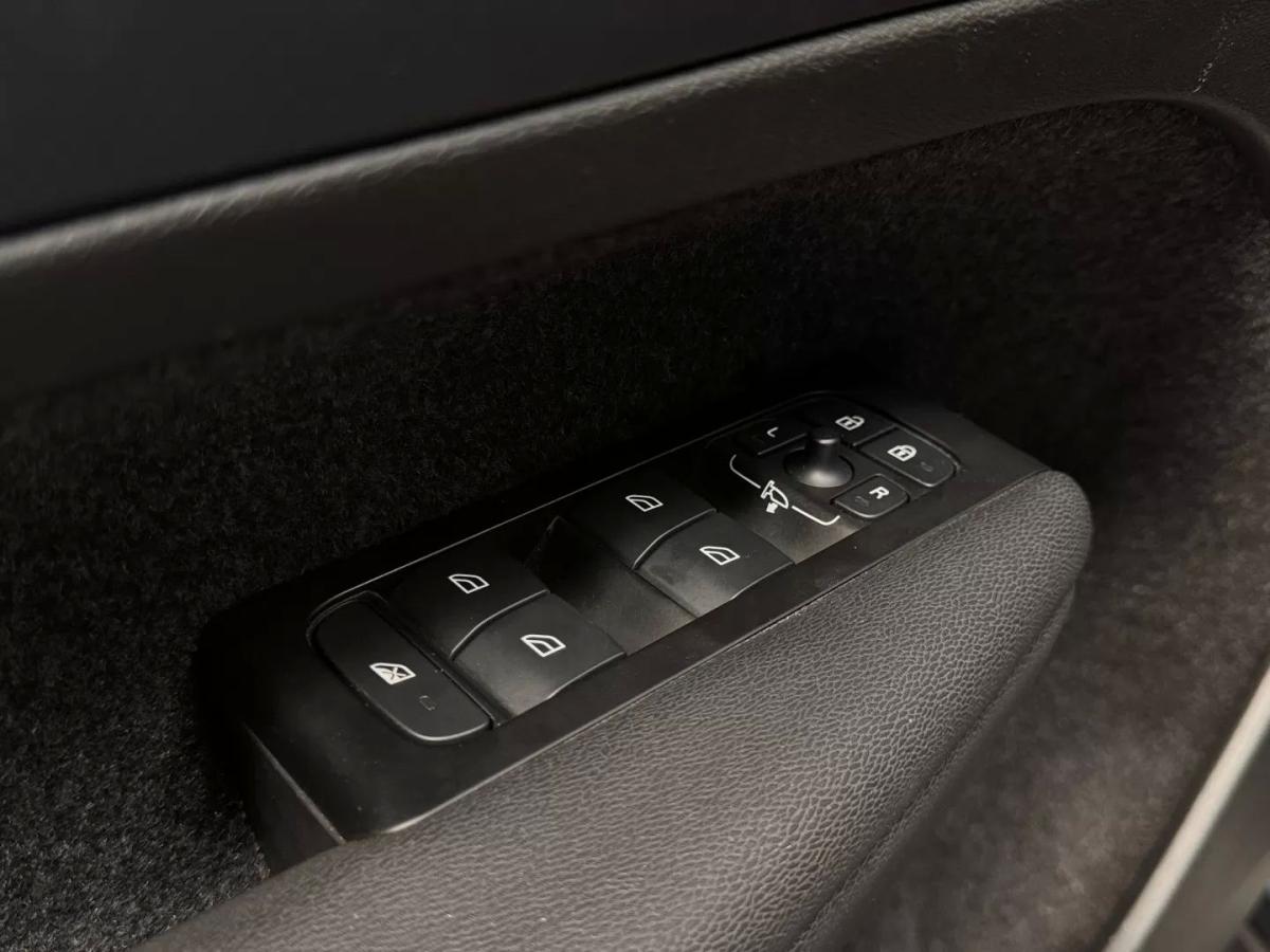 volvo-xc40-2022-hibrido-1477cc