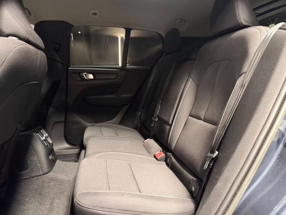 volvo-xc40-2022-hibrido-1477cc