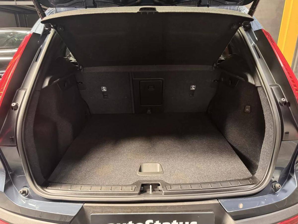 volvo-xc40-2022-hibrido-1477cc