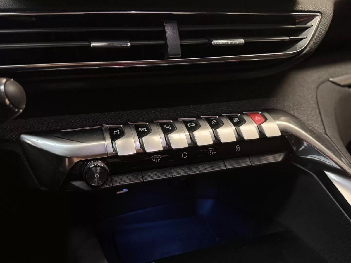 peugeot-3008-2022-diesel-1499cc