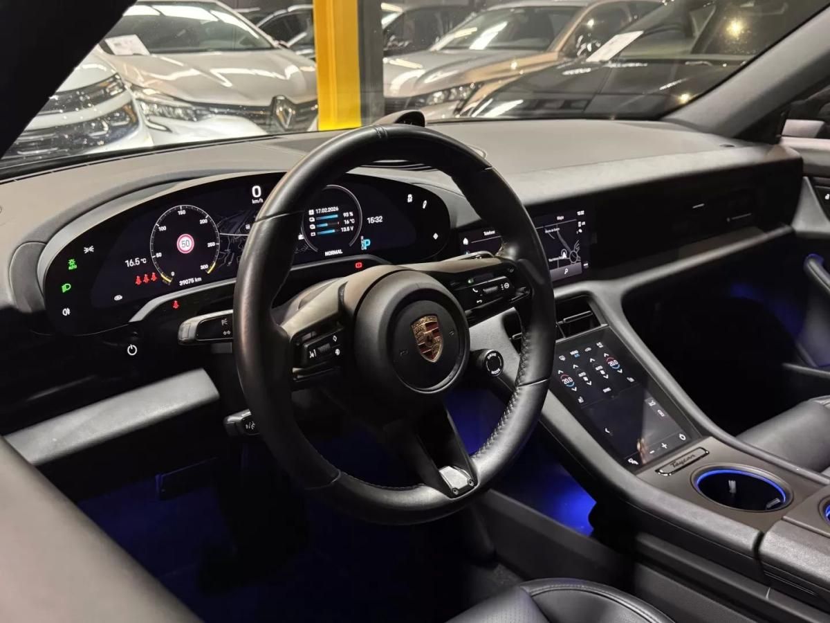 porsche-taycan-2023-eletrico-200cc