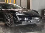 porsche-taycan-2023-eletrico-200cc